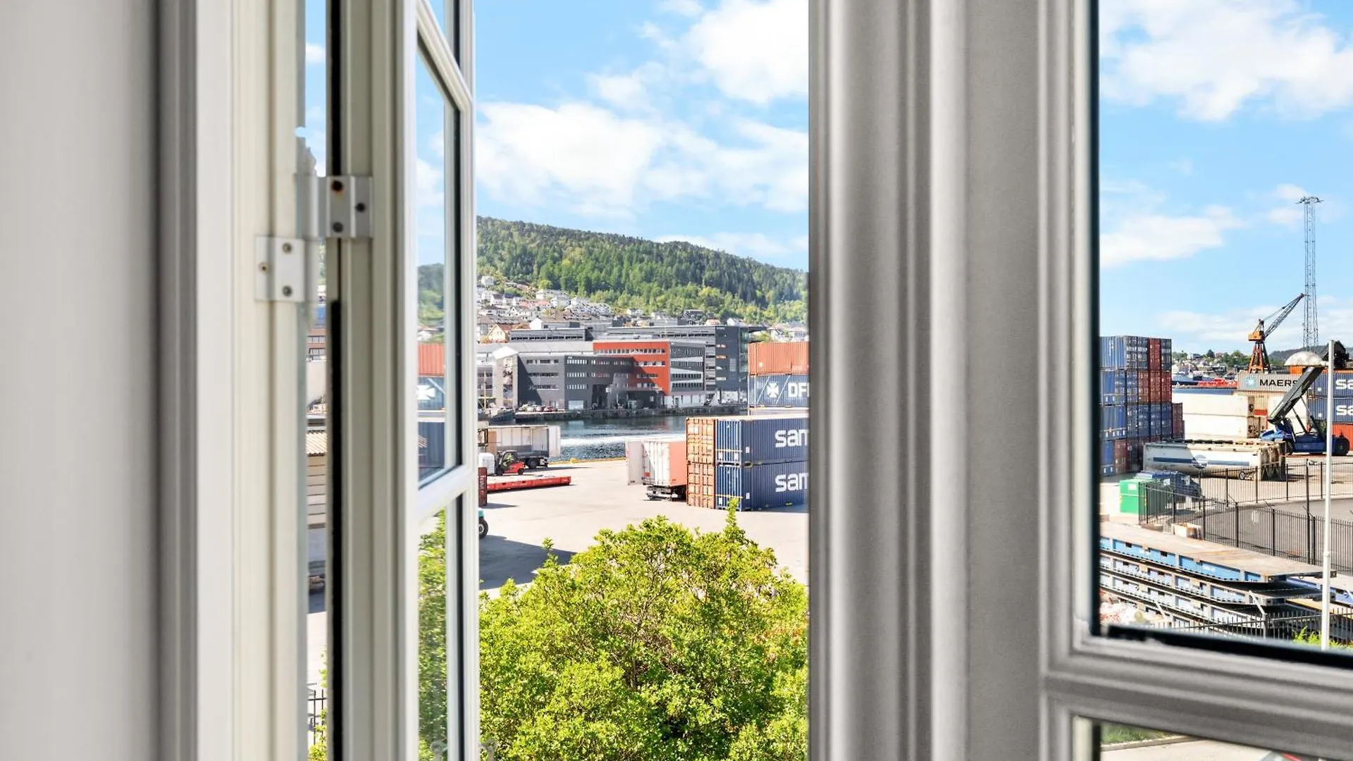 Historic Bergen Home I Free Parking