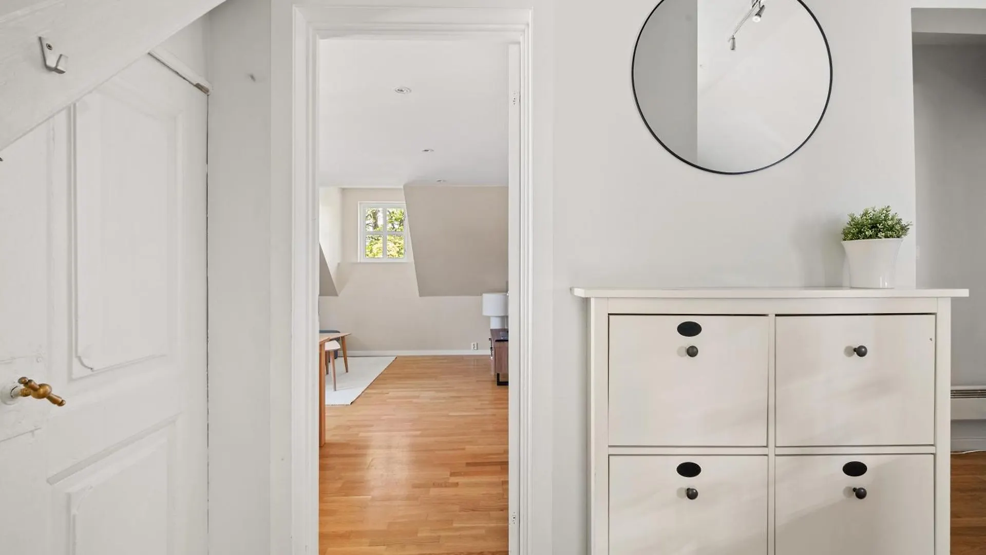 公寓 Historic Bergen Home I Free Parking